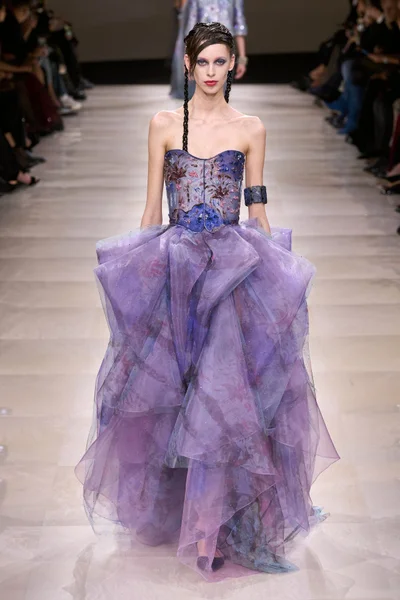 Look 23